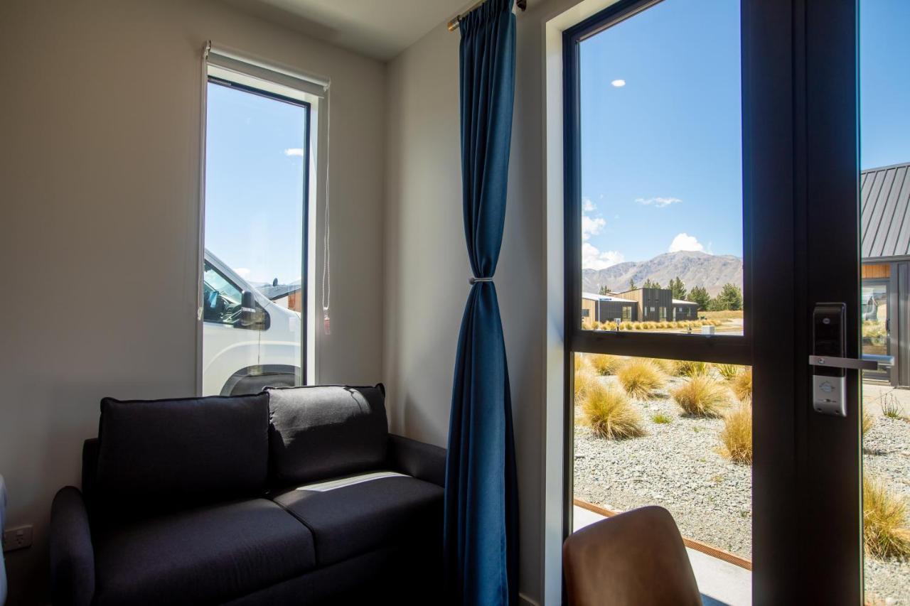 Luminous Tekapo Hotel Lake Tekapo Exterior photo